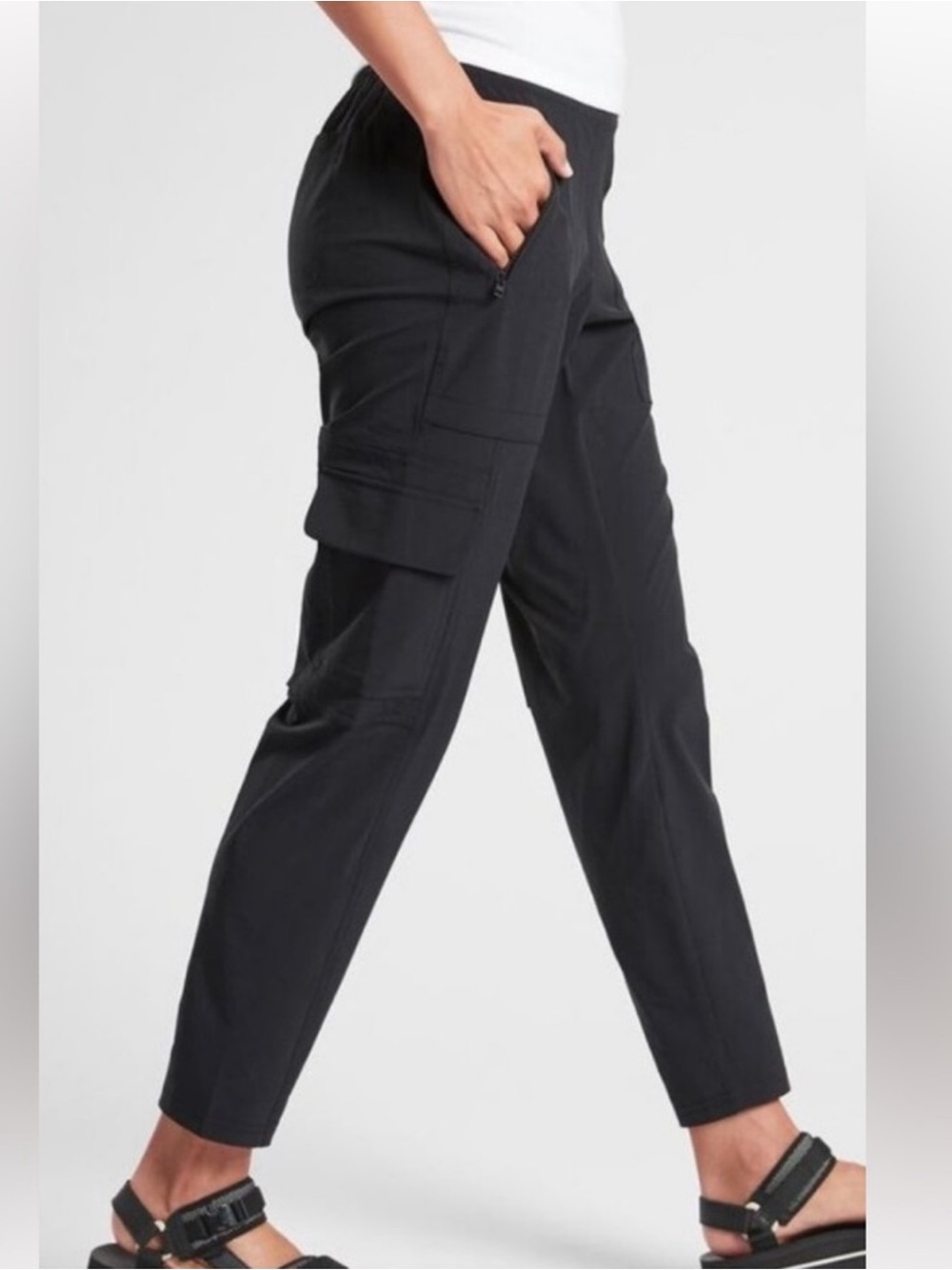 Athleta Wander Utility Pant